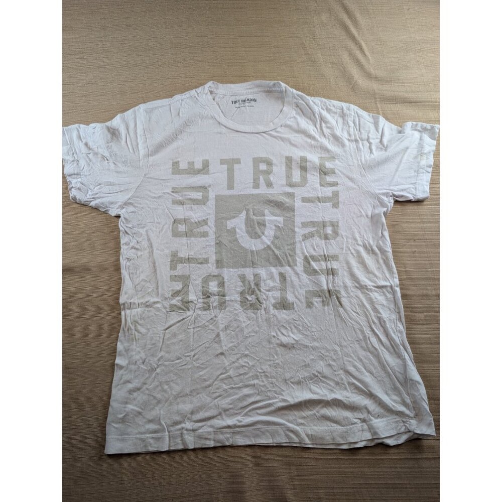 True Religion Graphic Color White T-Shirt Size Medium *READ*